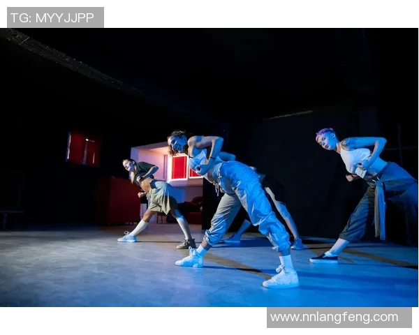 杭州街舞队引发热议:意识形态争议与文化认同的碰撞解析