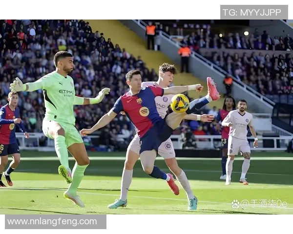 足球文化的传承与创新：探索全球足坛的历史演变与未来发展趋势